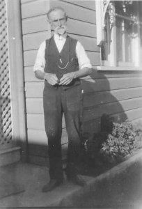 Obadiah in front of The Gables 28 Swann Road Taringa - Obadiah Watson 5 Jul 1930 (003)