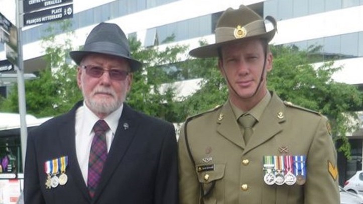 Facebook1 - Rod McDonald David McDonald Lille France 2014 (2)