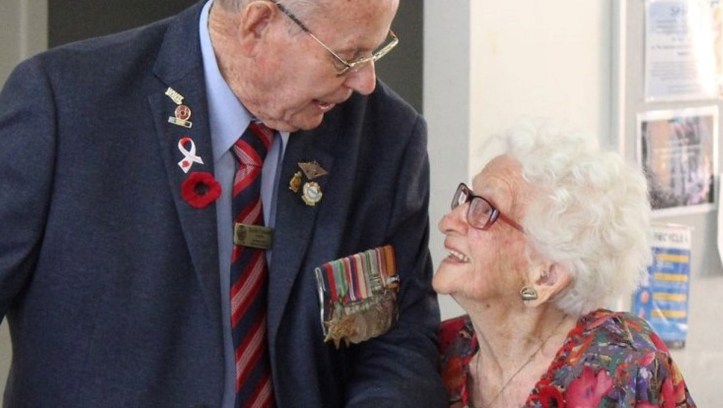 Keith Pennell and Elizabeth Jordan 2019 - Bundamba ANZAC Observance Committee (4)